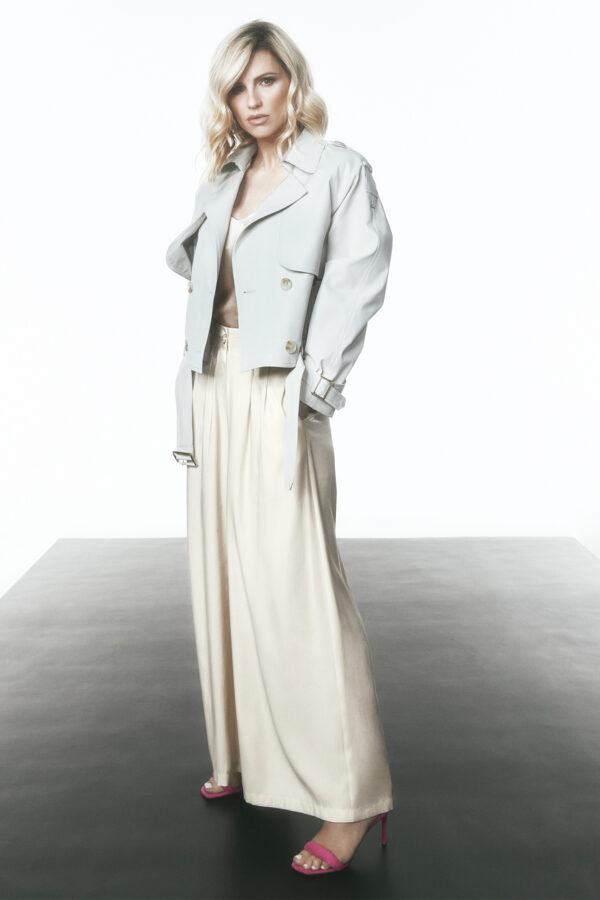 TOP DONNA SCOLLO A V - immagine 3