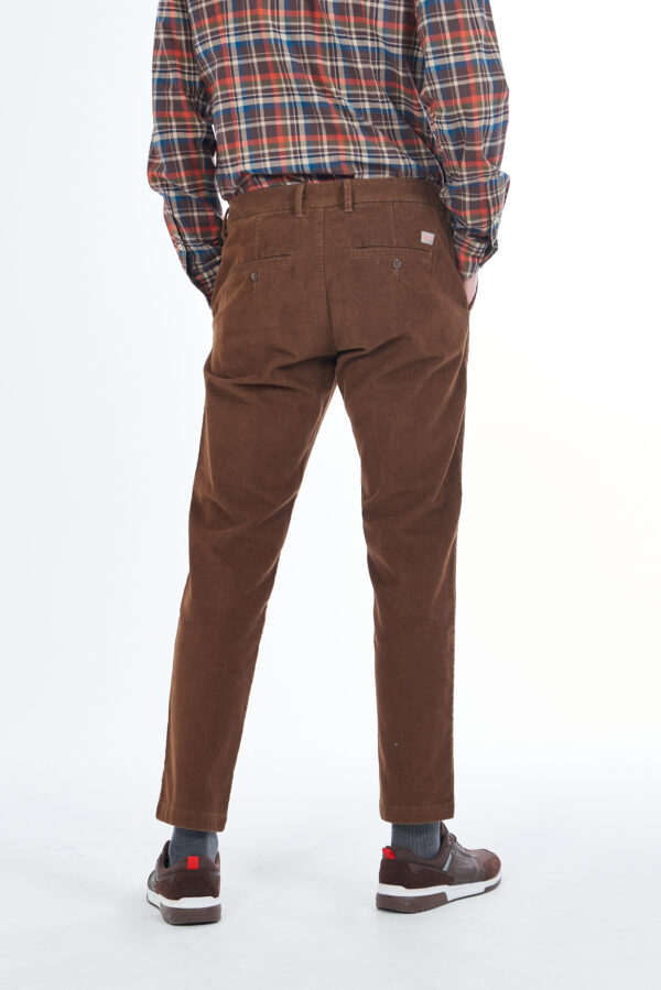 PANTALONE UOMO TIPO CHINOS CON COULISSE - immagine 2