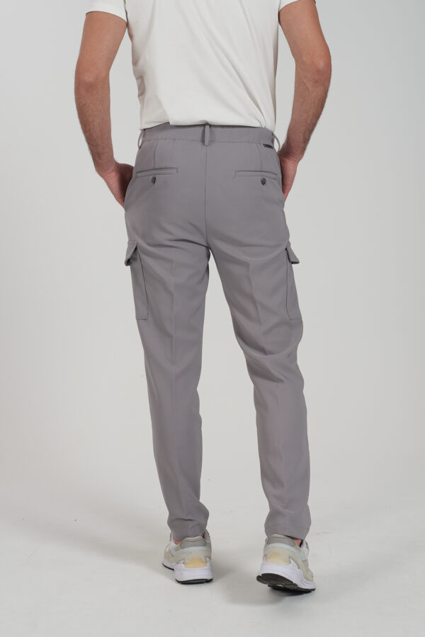 PANTALONE UOMO TASCONATO, COULISSE ED ELASTICO - immagine 2