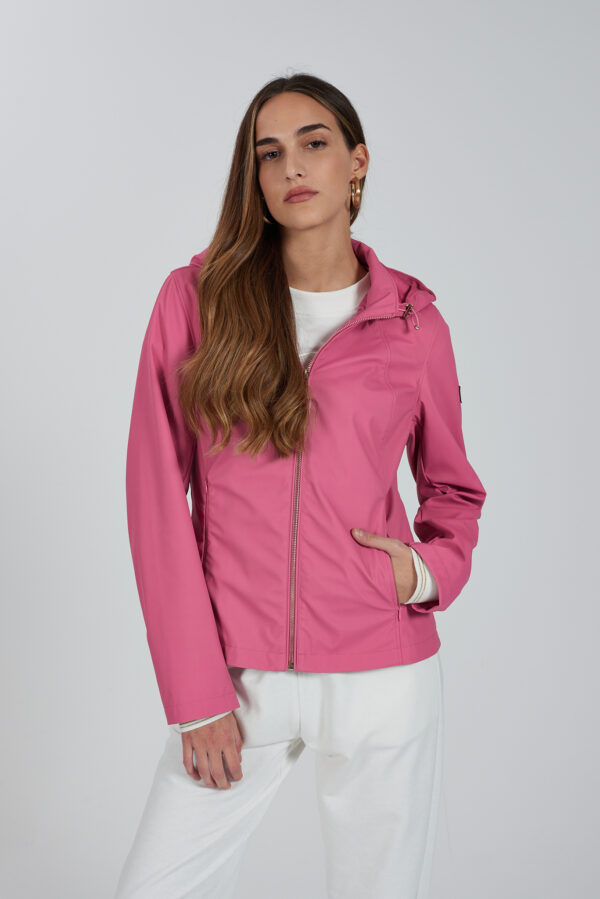 GIUBBINO DONNA IN SOFTSHELL CON CAPPUCCIO