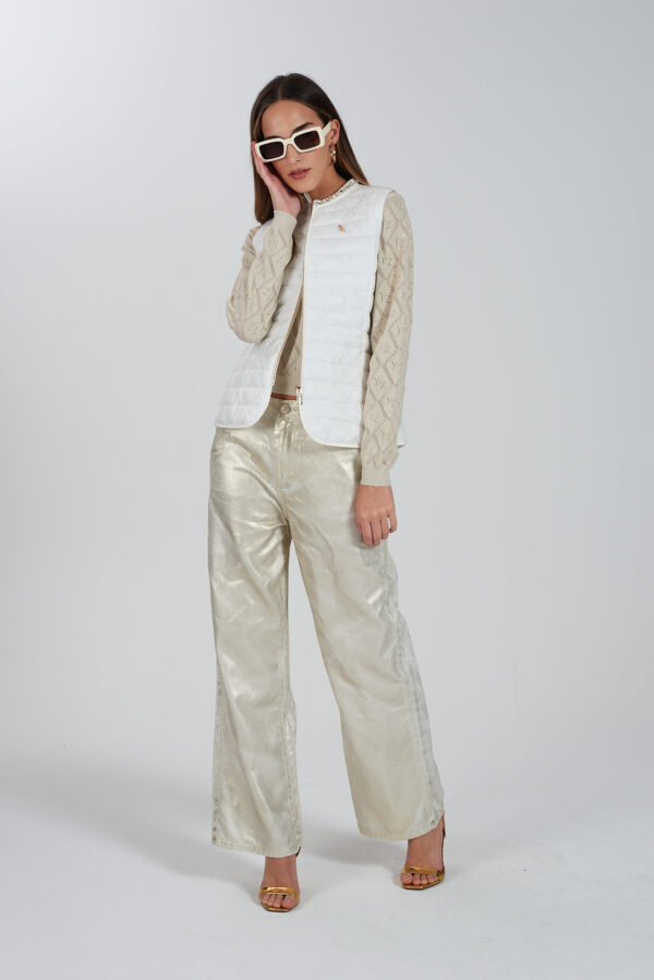 GIUBBINO DONNA SMANICATO SUPERLIGHT CON APPLICAZIONI SULLO SCOLLO - immagine 3
