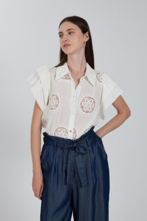 CAMICIA DONNA IN MUSSOLA RICAMATA