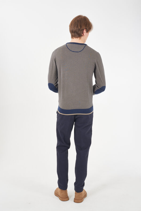 MAGLIA UOMO GIROCOLLO CON TOPPE GOMITI - immagine 3