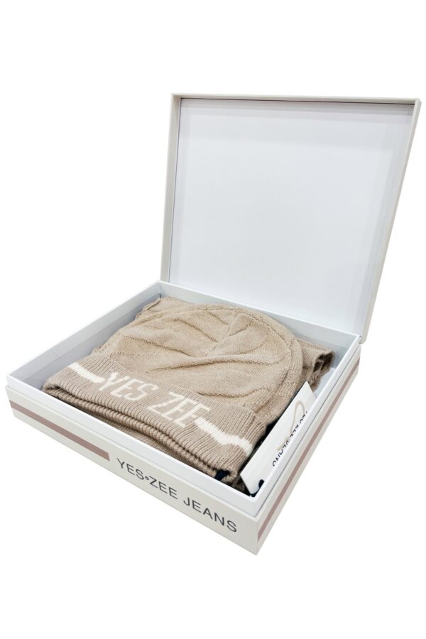 BOX REGALO: SCIARPA + BERRETTO DONNA - immagine 2