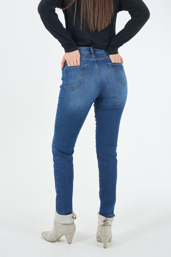 JEANS DONNA TIPO 5 TASCHE SLIM - immagine 2