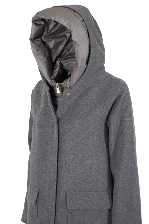 CAPPOTTO DONNA CON FINTO GILET STACCABILE - immagine 7