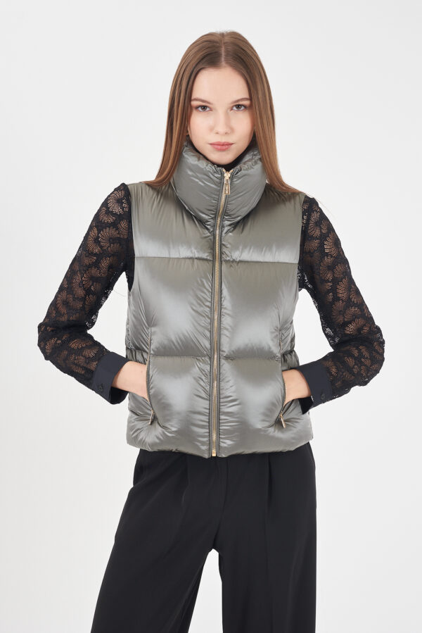 GILET DONNA CROPPED TRAPUNTATO, COLLO ALTO