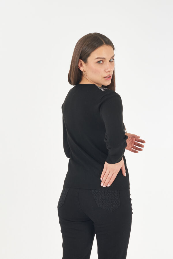 MAGLIA DONNA CON INSERTO MESH CON STRASS - immagine 2